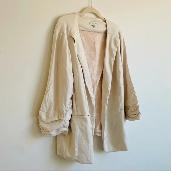 Skies Are Blue Curvy Linen Blend Blazer - Picture 4 of 9